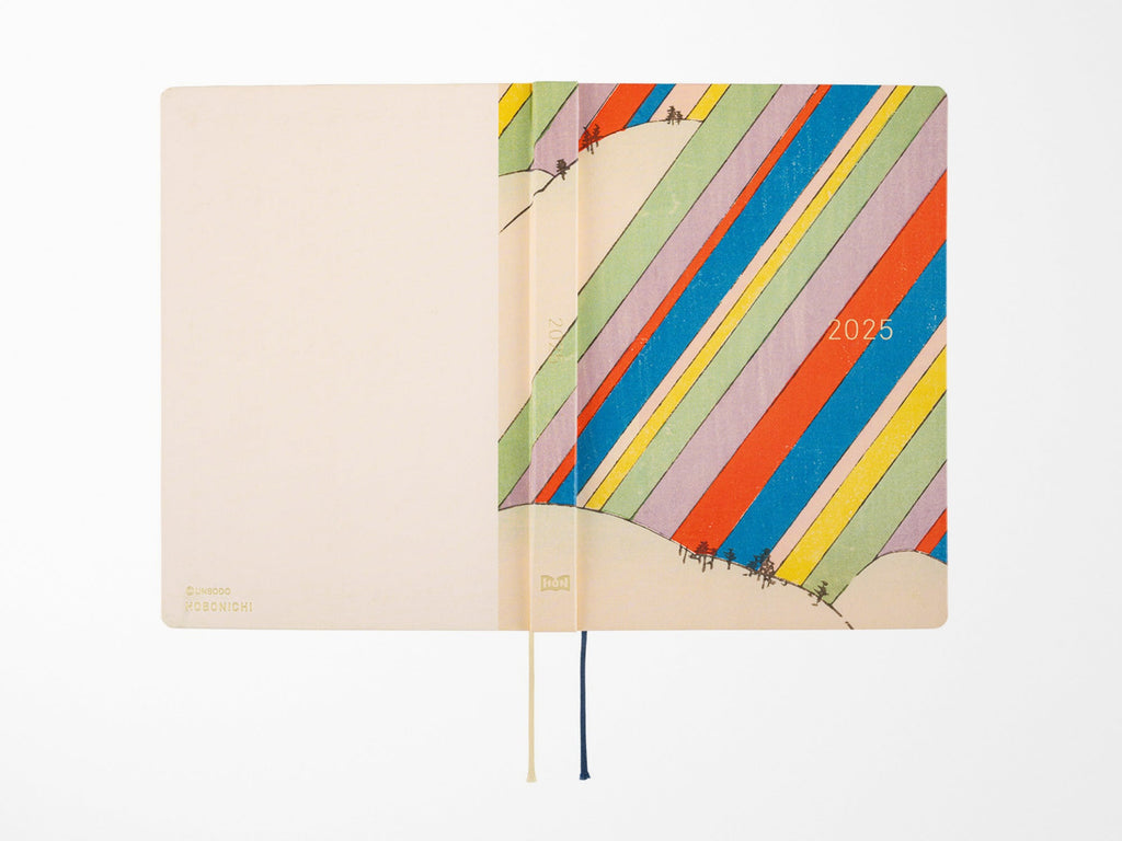 Hobonichi Techo Hon A5 2025 - Bijutsukai Rainbow