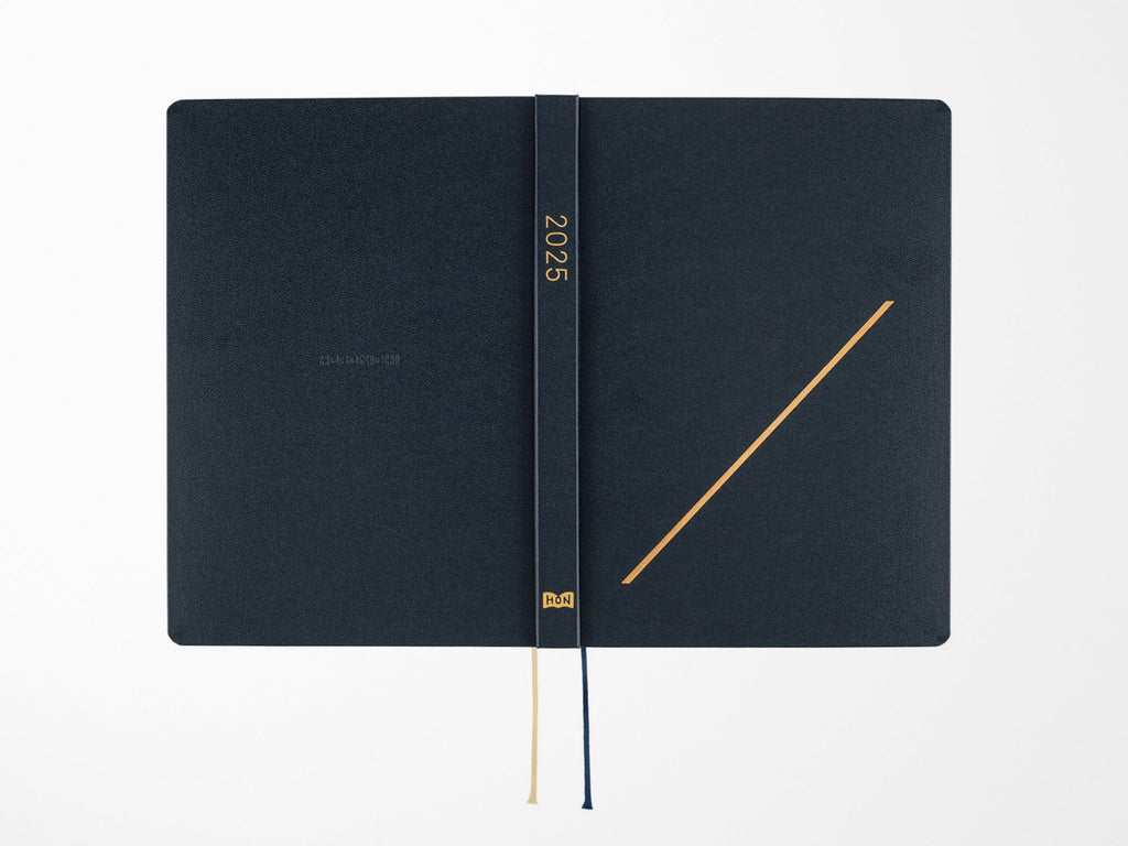 Hobonichi Techo Hon A5 2025 - Slash Navy