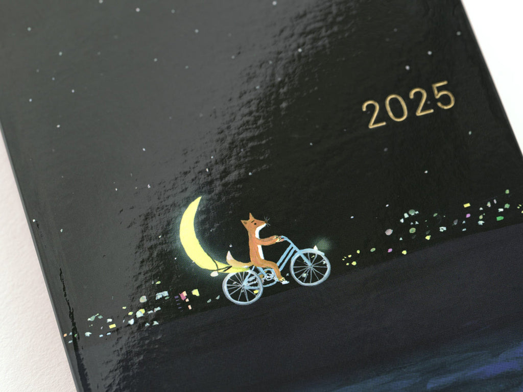 Hobonichi Techo Hon A6 2025 - Crescent Moon Delivery