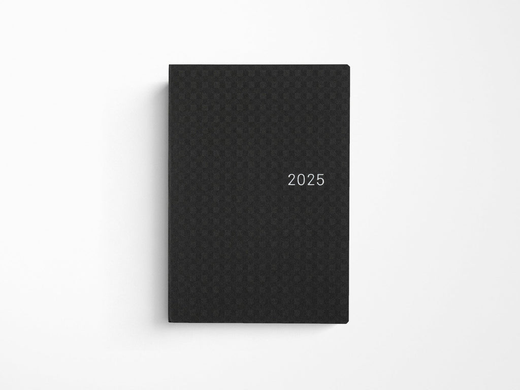 Hobonichi Techo Hon A6 2025 - Paper Series Black Gingham