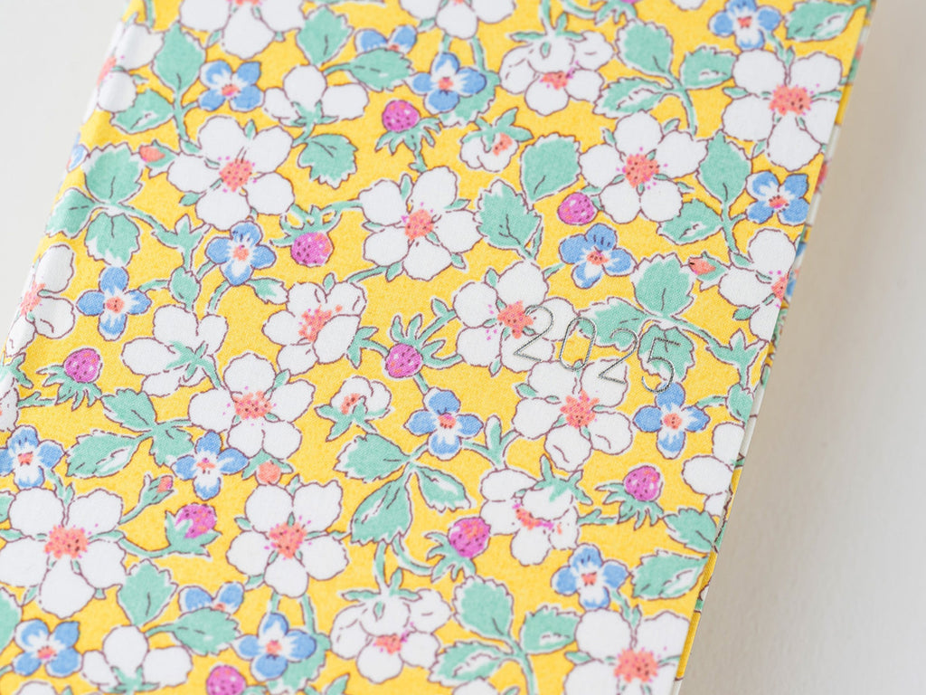 Hobonichi Techo Weeks 2025 - Liberty Fabrics Paysanne Blossom