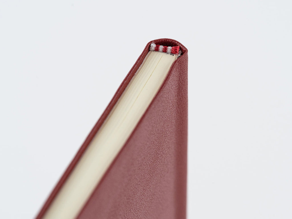 Hobonichi Techo Weeks 2025 - Pomegranate Leather