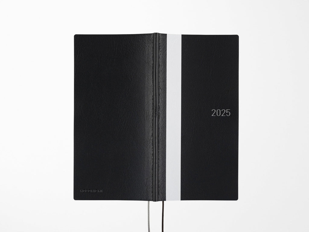 Hobonichi Techo Weeks 2025 - White Line Black