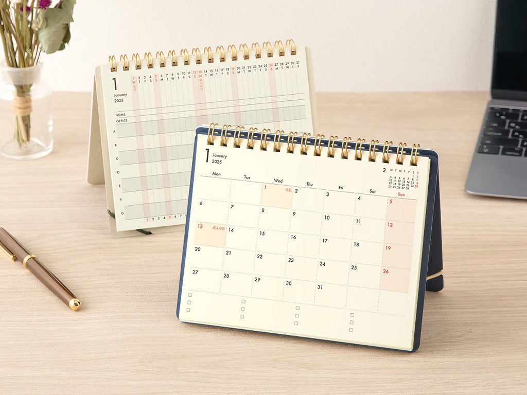 Midori Plus Stand Diary 2025 - Beige