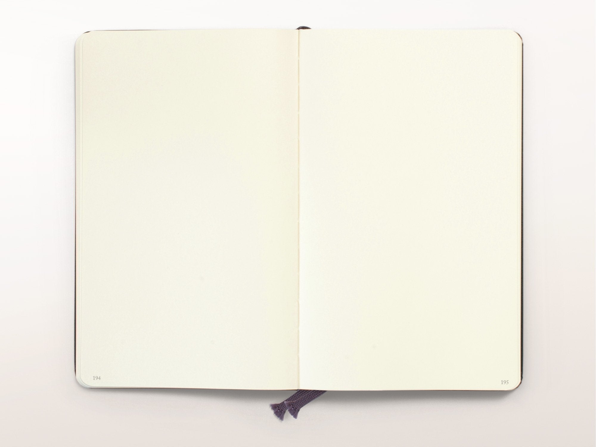 Leuchtturm1917 : A5 Softcover Notebook : 80gsm : 123 Pages : Dotted : Navy  - LEUCHTTURM1917 - Brands